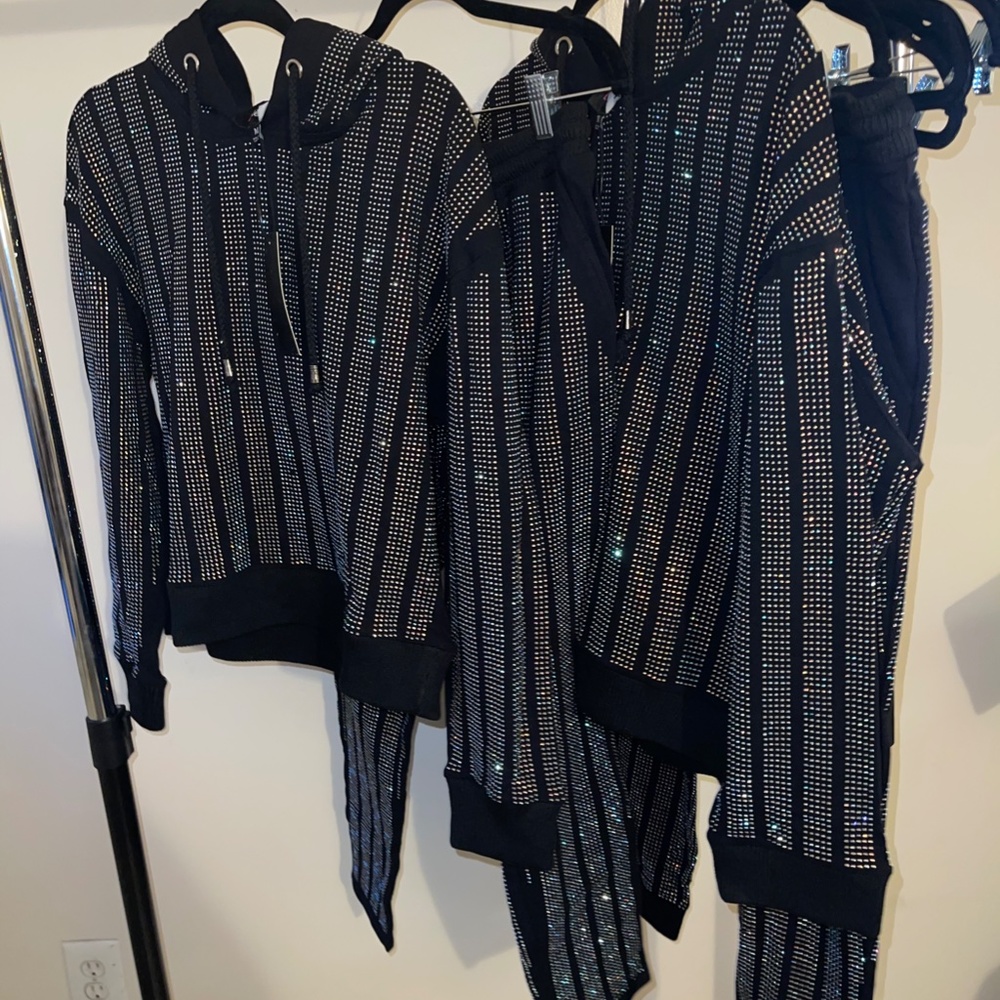 Black Rhinestone Jogger Set - Picture 4 of 4